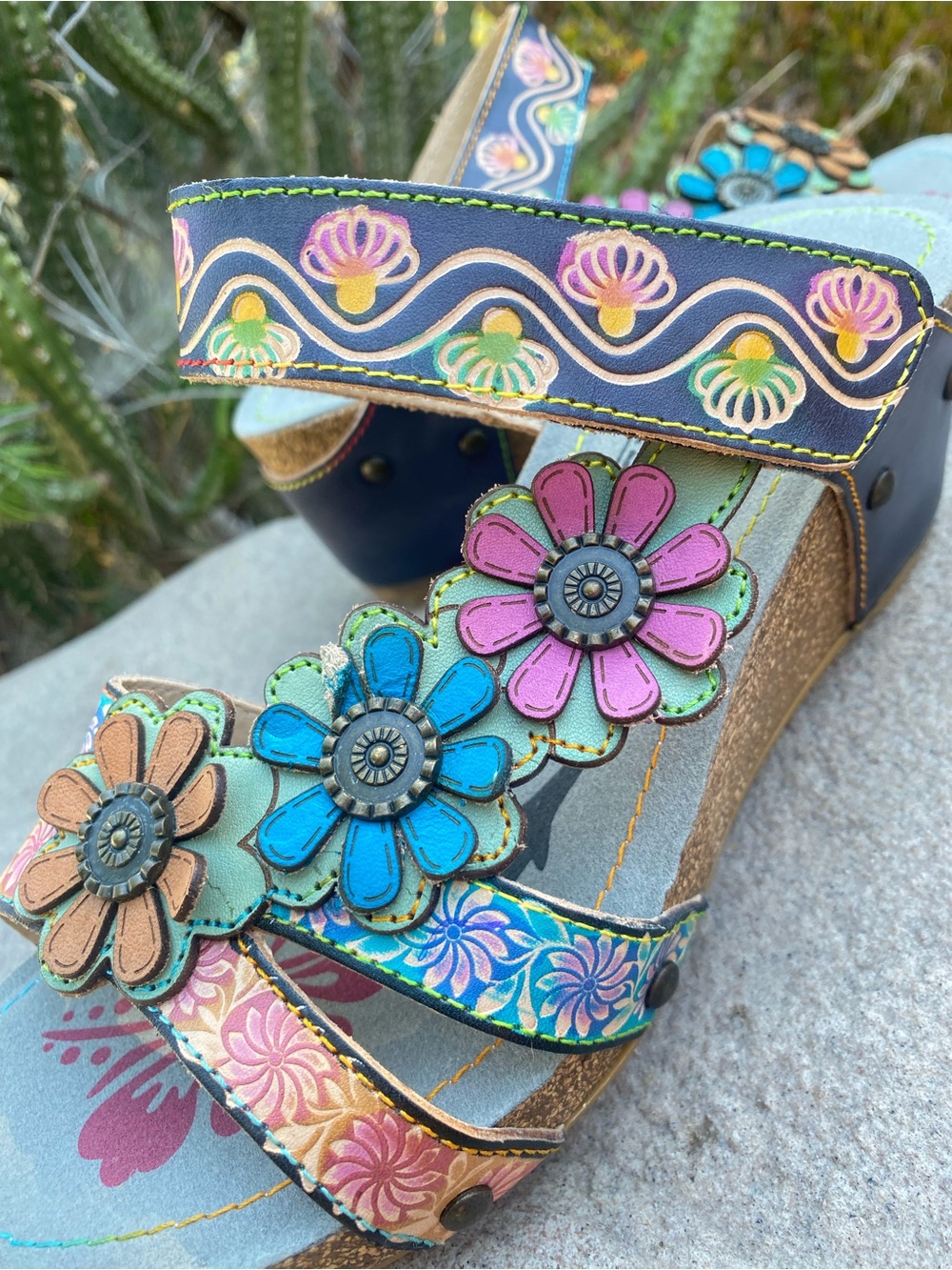 L'artiste Spring Step Floral Embellished Sandals - Picture 16 of 16